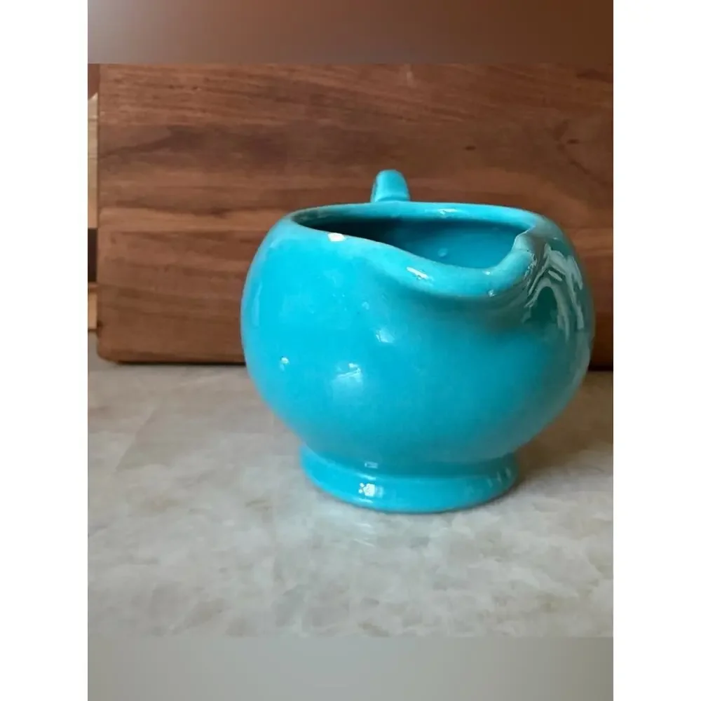 Metlox poppy trail vintage turquoise creamer